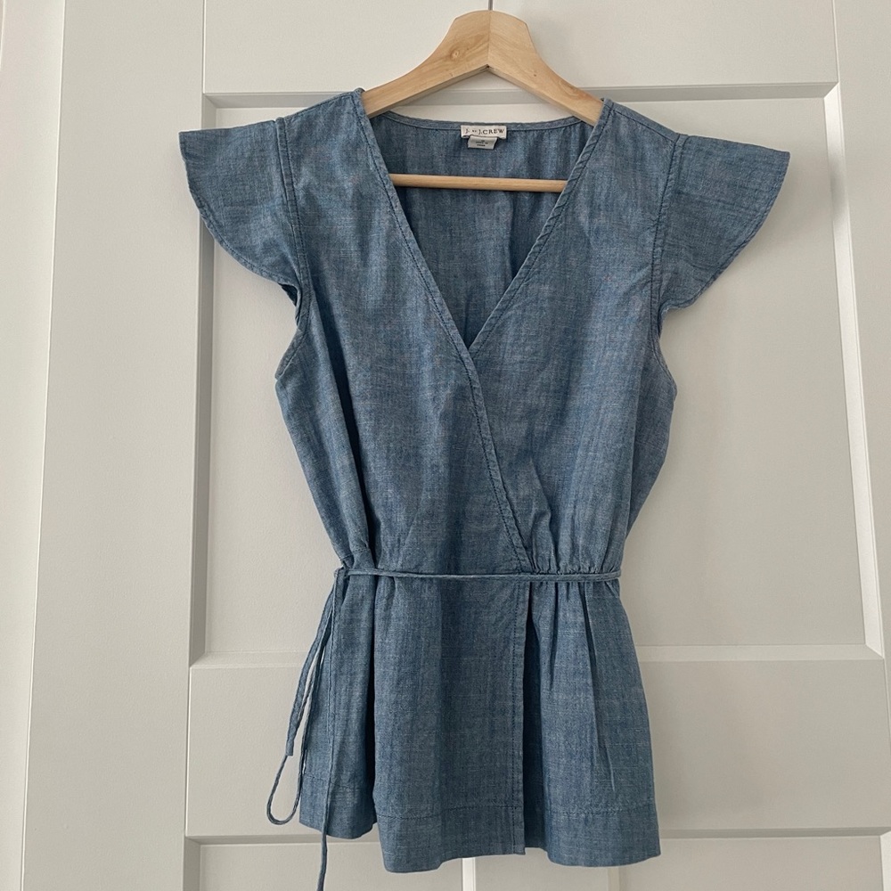 JCREW WOMEN’S RUFFLE SLEEVE TOP IN SIZE 0